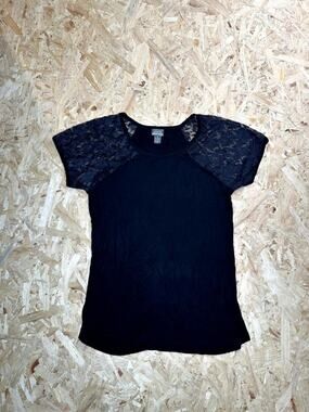 Uniti Casuals Womens Plus Size 1X Black Knit Top Lace Short Sleeve Blouse